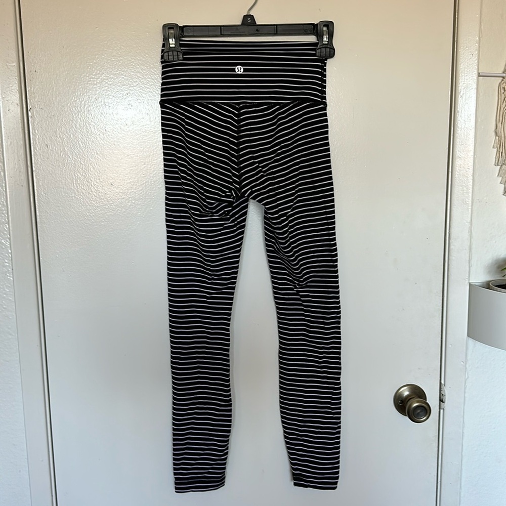 Lululemon 3/4 length leggings